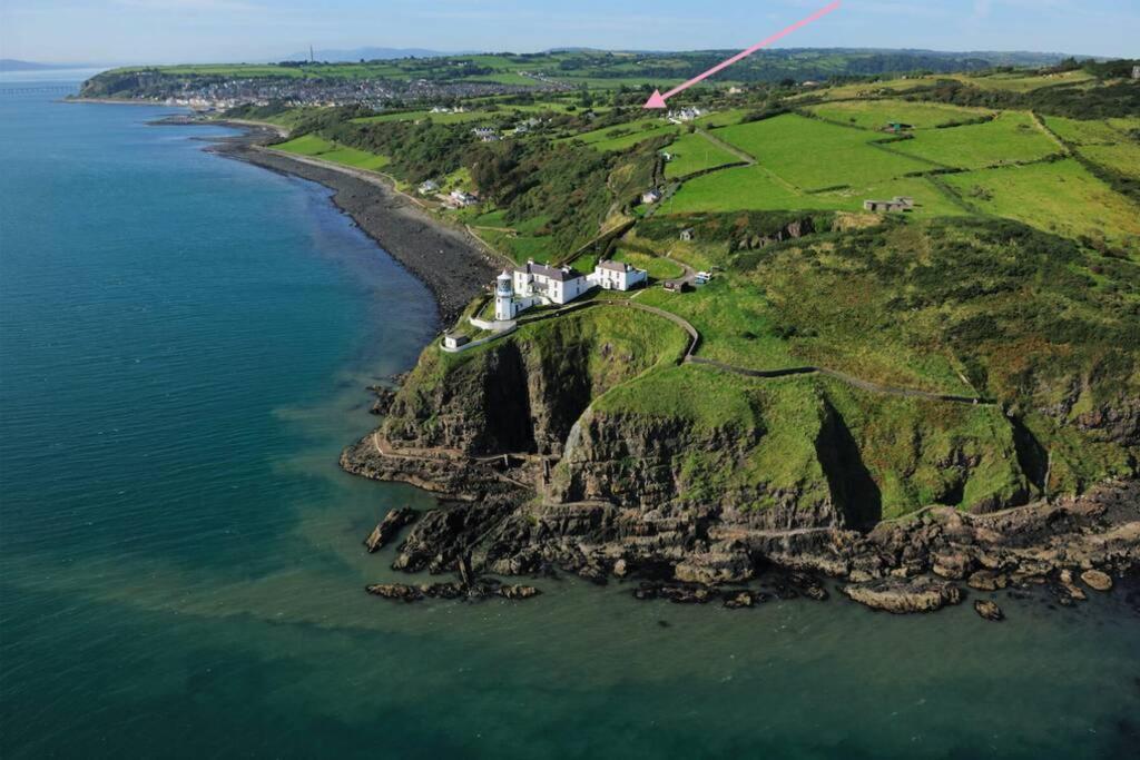 The Pink Cottage Upstairs Suite & Garden Summer Room Whitehead Esterno foto